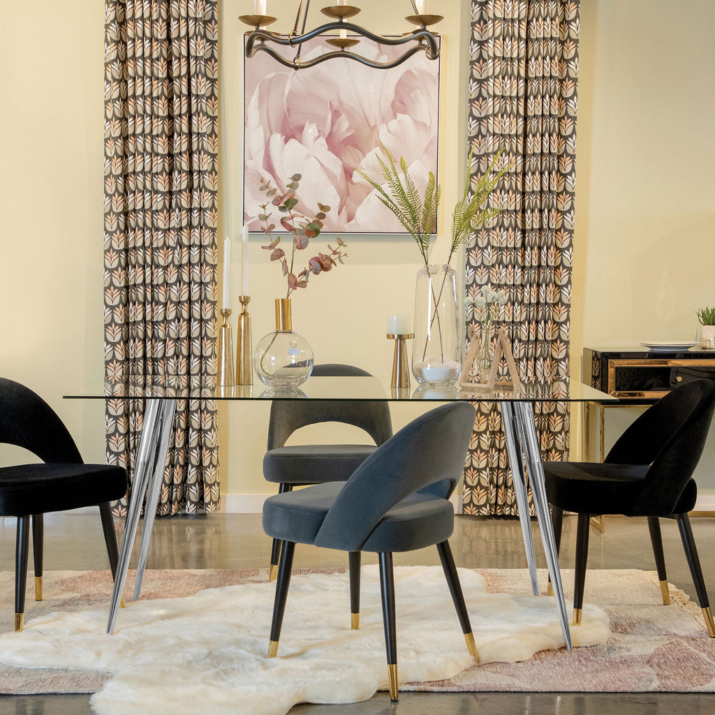 Gilman Dining Table