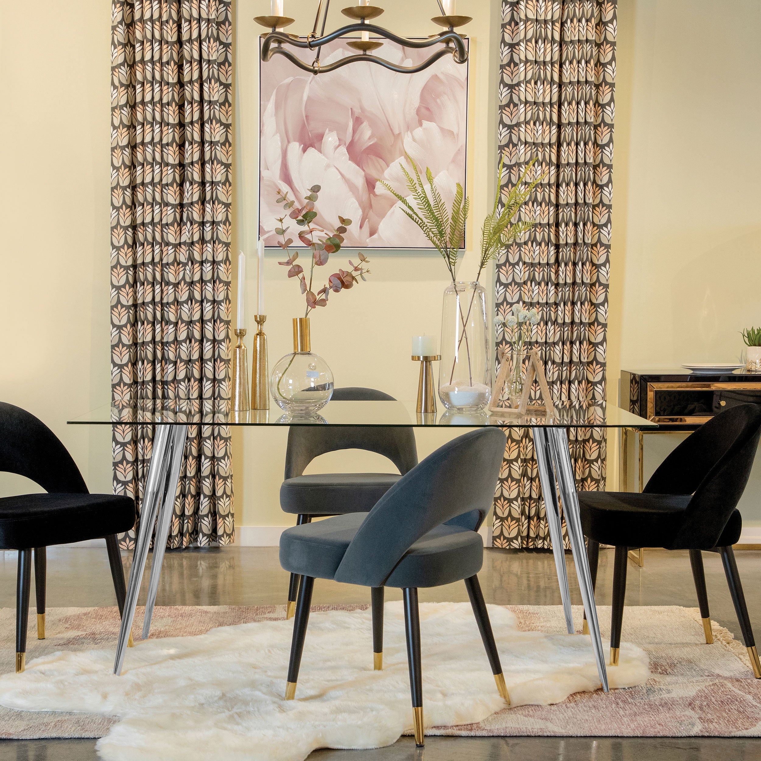 Gilman Dining Table