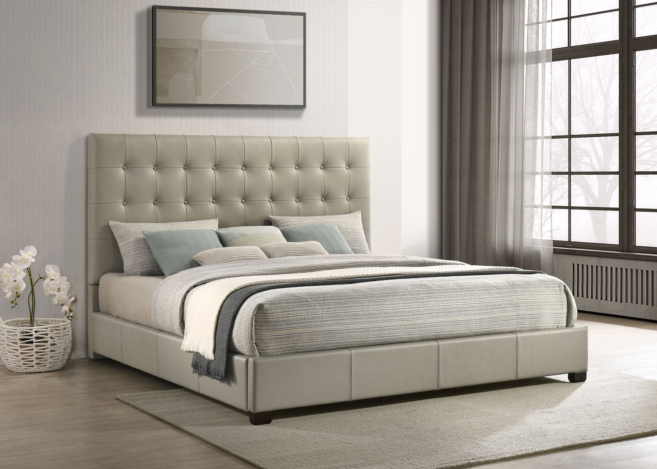 Medley Panel Platform Bed