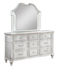 Izabella Dresser